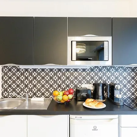 Le Minerve Yourhosthelper * Cannes